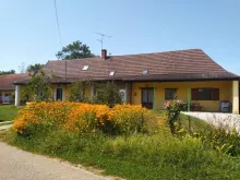 Ferme du Grand Chêne au fond du Lac